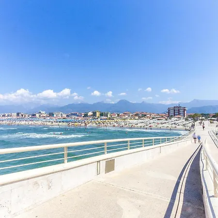 Cozy In With Wifi Ferienhaus Camaiore